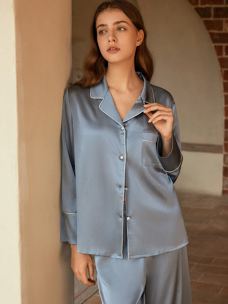 
                  
                    Heavy Weight Silk Pajamas Set
                  
                