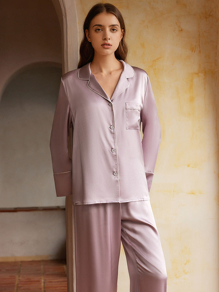 
                  
                    Heavy Weight Silk  Long Sleeve Pajamas Set
                  
                